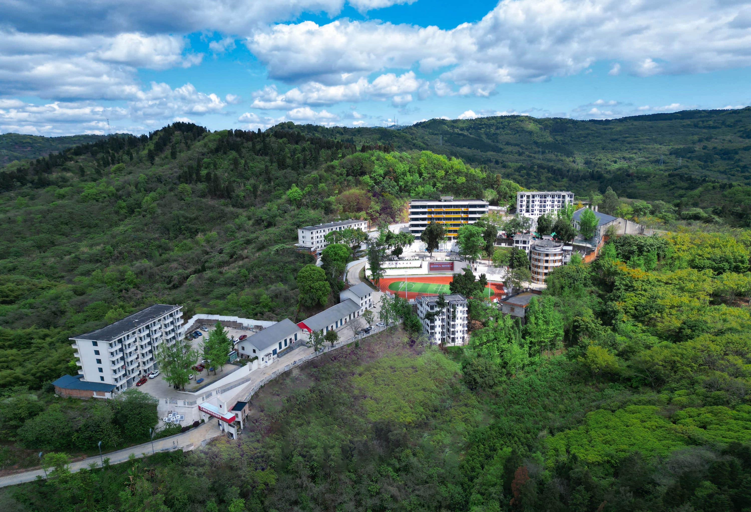 17160165245e2a5f90e40aa6b3