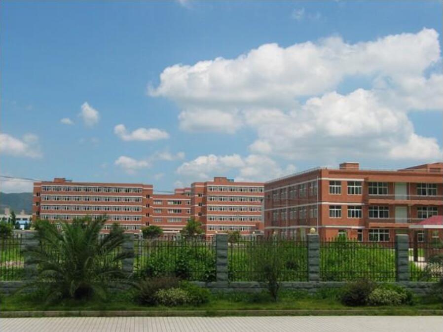 甘洛县职业技术学校